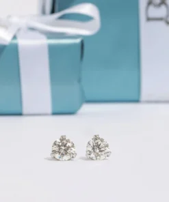 Diamond Cellar Diamond Stud Earrings